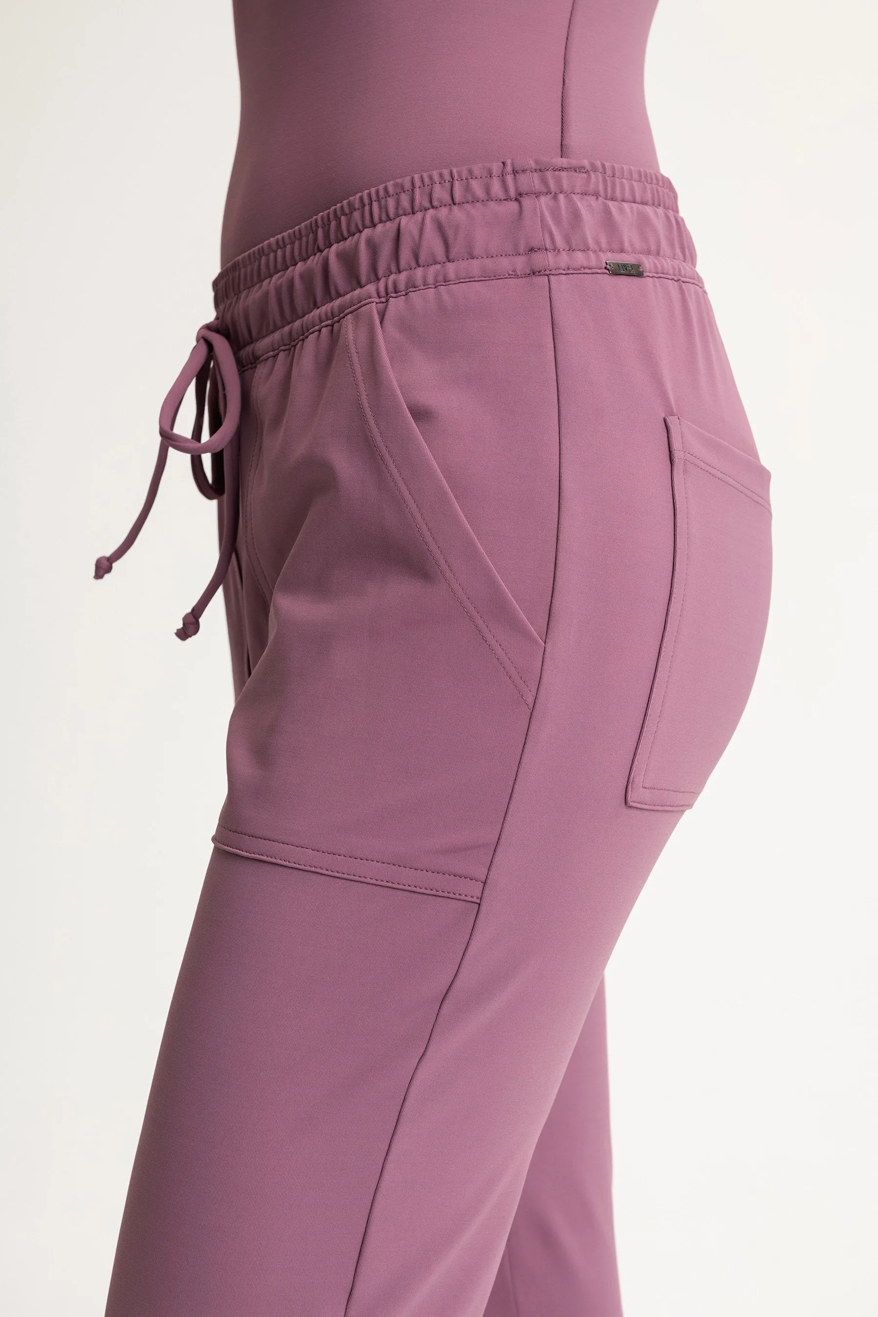 Essential Wellness Tie Pants